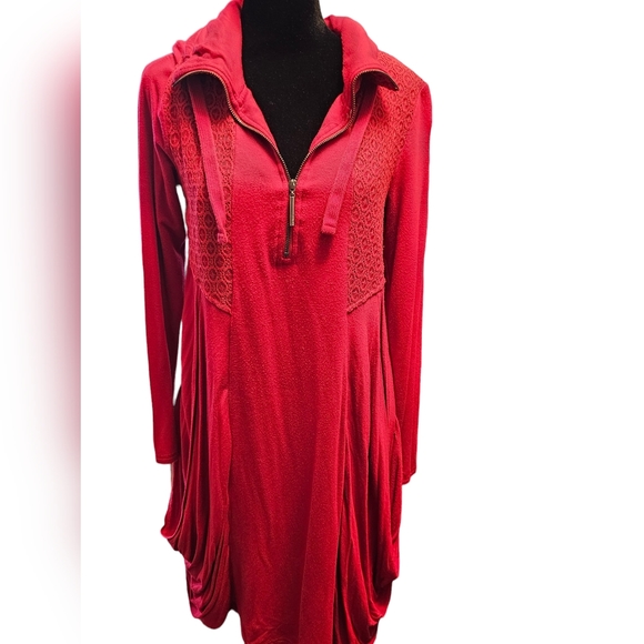 Kensie Dresses & Skirts - Kensie Red Jersey Knit Dress Draped Sides With Pockets Size Medium